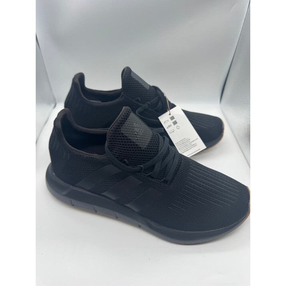 Adidas Mens Swift Run 1.0 Sneakers Size 10 Black Gum Athletic Running Shoes NWT - Picture 4 of 9